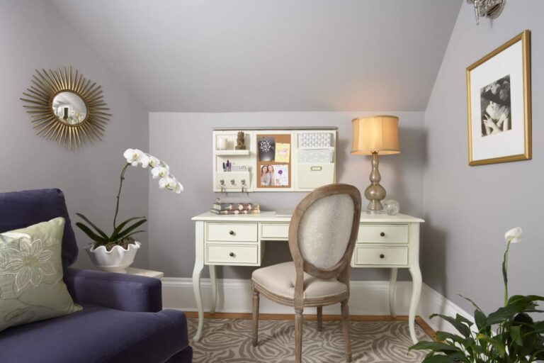 Lavender Home Office 768x512