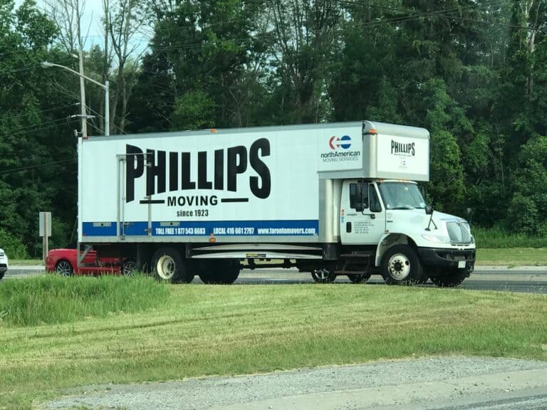 canada to us movers 768x576