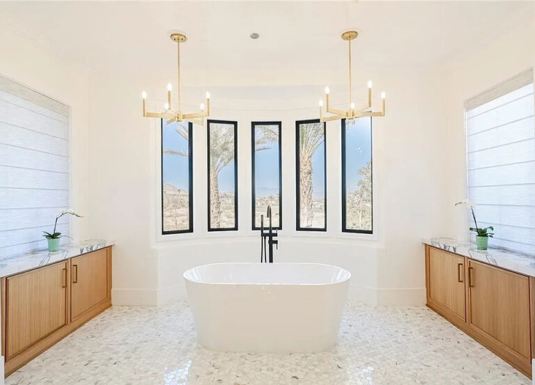 las vegas cabinet 768x553